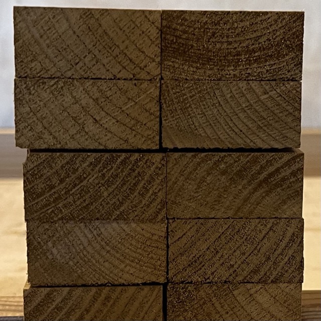 Thermowood, udendørs beklædningsliste i varmebehandlet gran 21×45 mm fra Aros Savværk